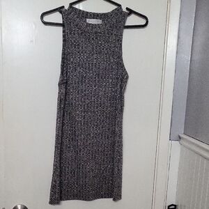 Elegant Sleeveless Knit Dress in Black and Gray